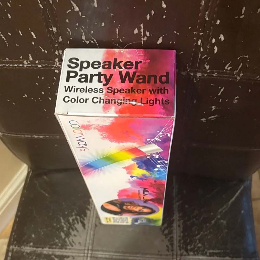 Colorways Bluetooth Speaker Party Wand with Color-Changing LED Lights - NIB